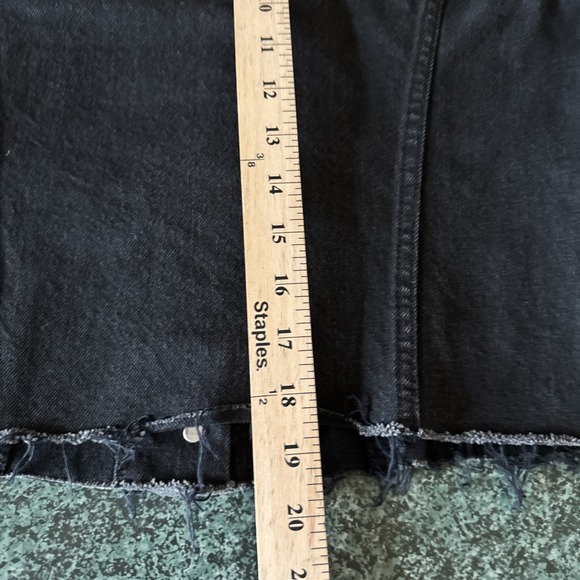 Levi's Denim Trucker Jacket Women‎ Small Black Denim Button Front Altered Design - Picture 11 of 13